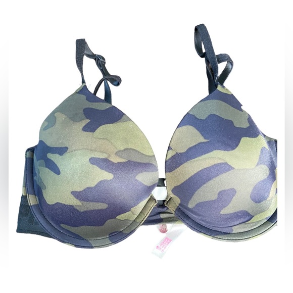 PINK Victoria's Secret | Intimates & Sleepwear | Pink Wear Everywhere Logo Band Tshirt Bra In